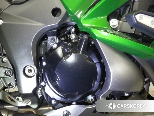 Engine photo