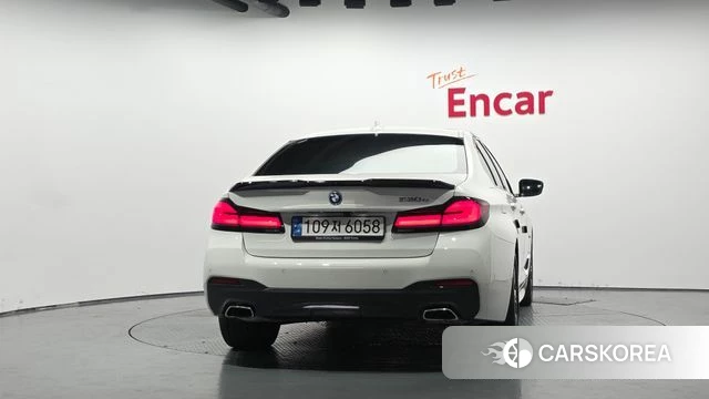 BMW 5 Series (G30) id 4711848 из Кореи 26