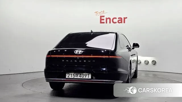 Hyundai Grandeur (GN7) id 3426838 из Кореи 14