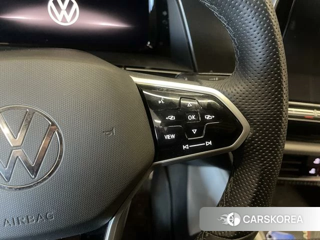 Volkswagen Tourang id 4272460 из Китая 18