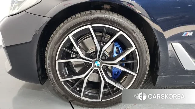 BMW 5 Series (G30) id 3591085 из Кореи 14