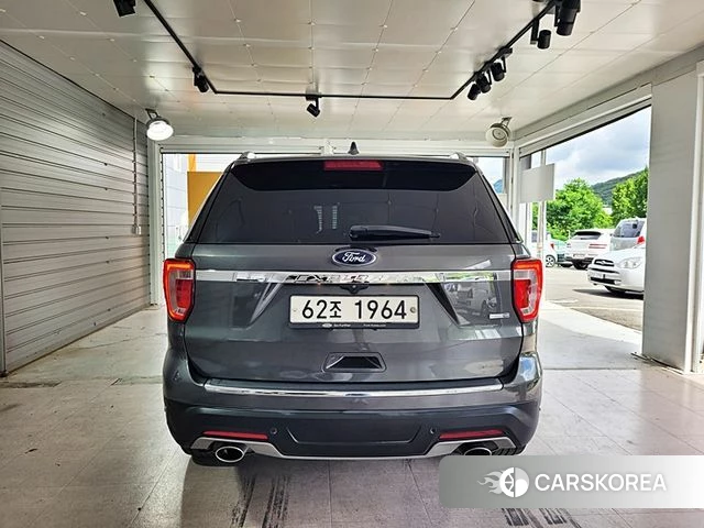 Ford Explorer id 4496670 из Кореи 14