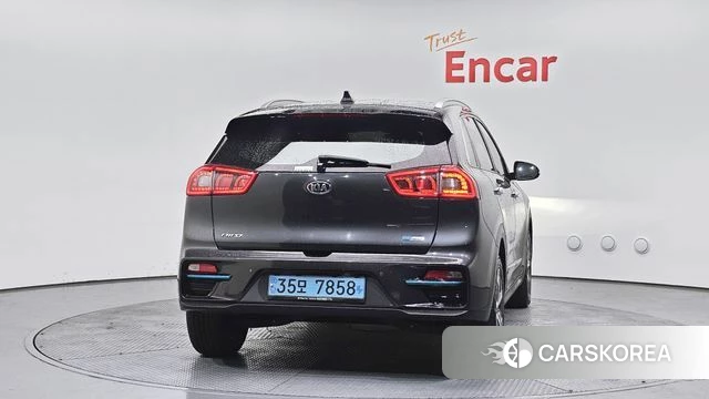 Kia Niro EV id 3893798 из Кореи 14