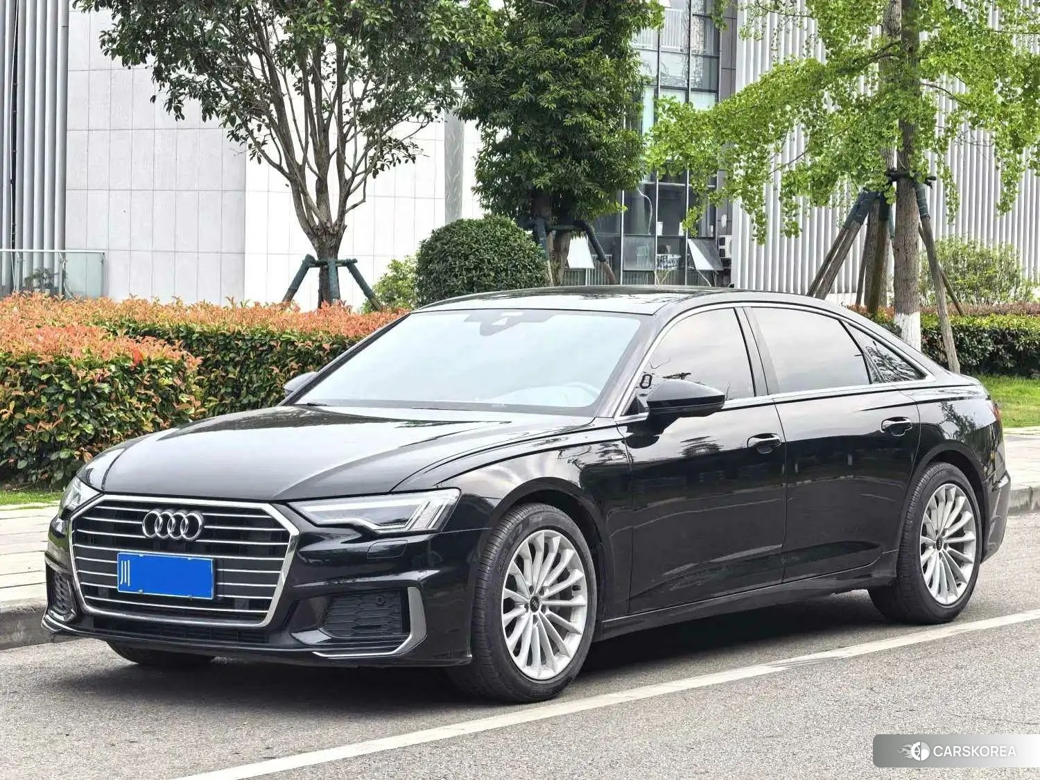 Audi A6L 2021 Черный из Китая, фото 4