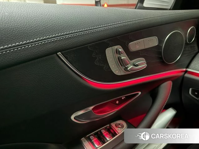 Mercedes-Benz E-Class W213 2020 Белый из Кореи, фото 4
