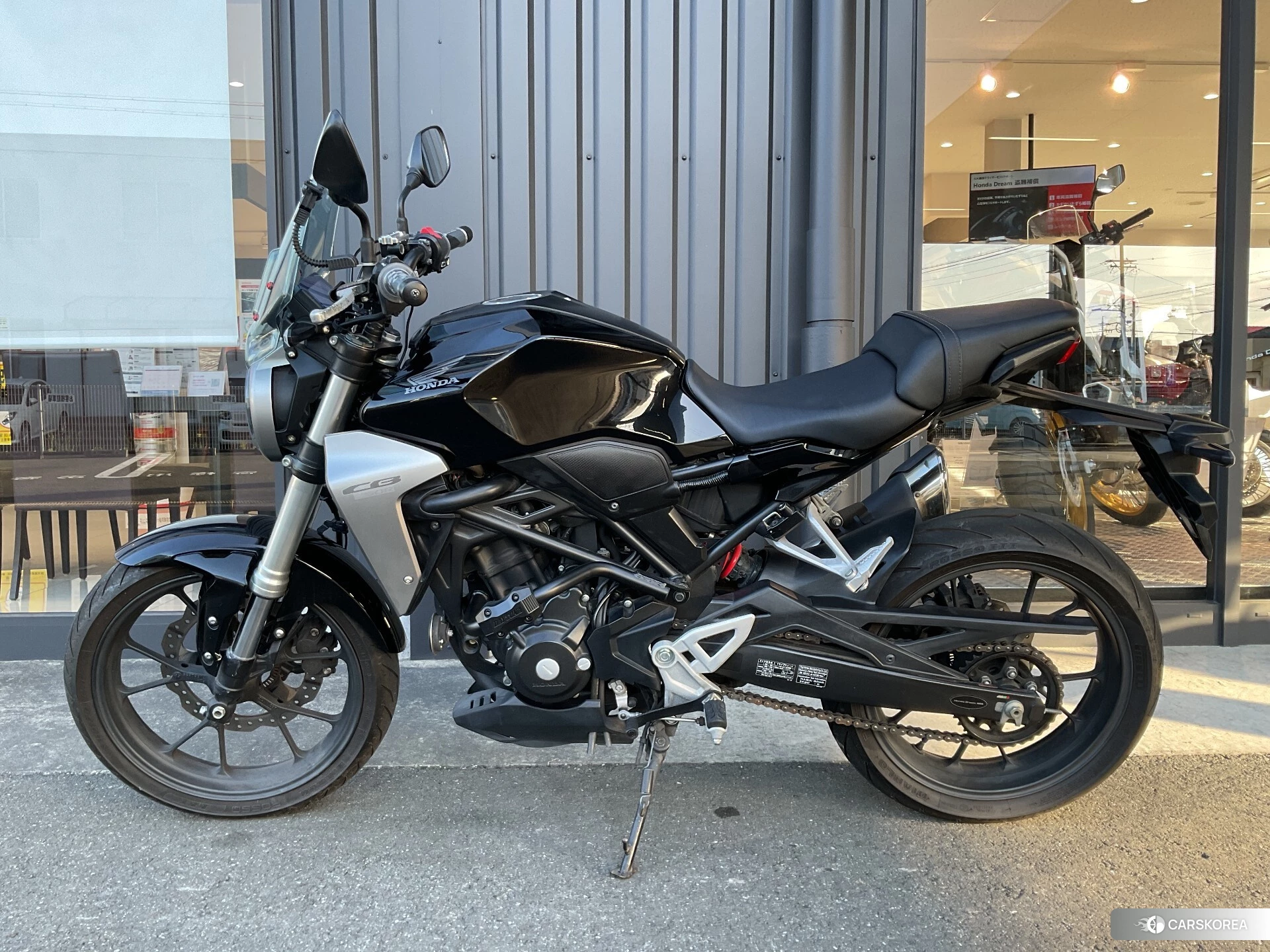 Проданный Honda CB250R id 4184820 из Японии, фото 3