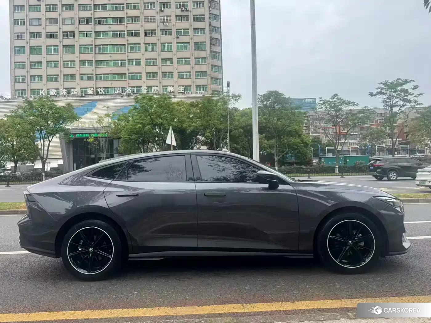 Chang'an Changan UNI-V id 4546007 из Китая 11