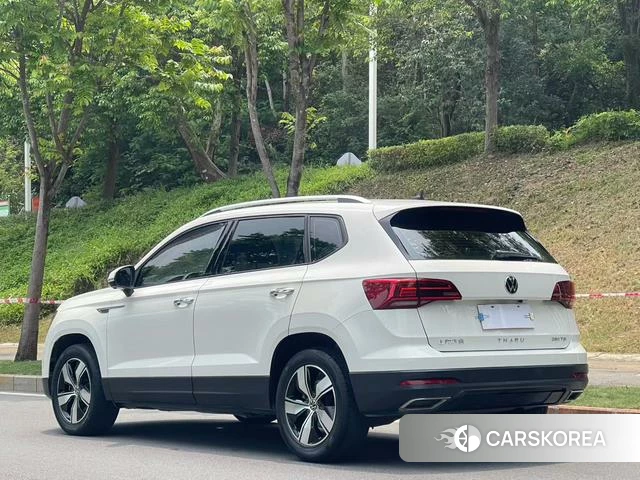 Volkswagen Tuyue 2022 Белый из Китая, фото 4