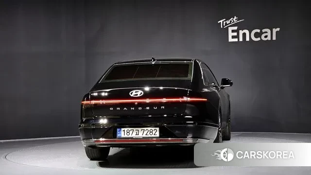 Hyundai Grandeur Hybrid (GN7) id 2884171 из Кореи 14