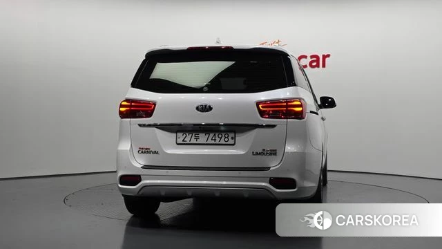 Kia The New Carnival id 3936731 из Кореи 14