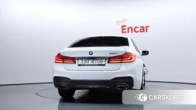 BMW 5 Series (G30) id 3363332 из Кореи 14