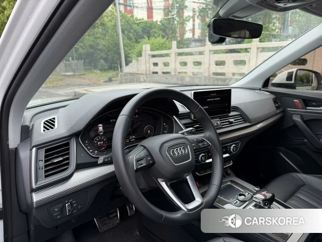 Audi Q5L id 4272942 из Китая 10