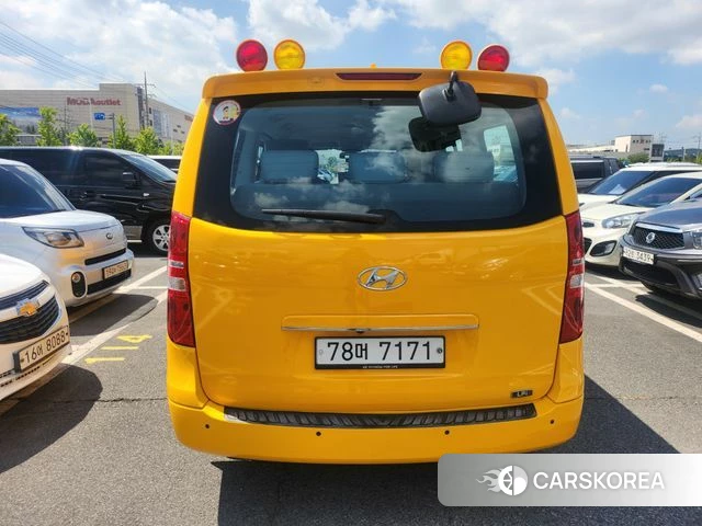 Hyundai The New Grand Starex id 4614372 из Кореи 9
