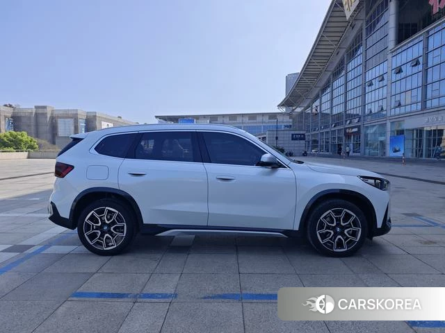 BMW X1 id 4275455 из Китая 9