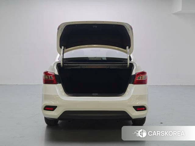 Nissan Xuan Yi id 4277407 из Китая 14