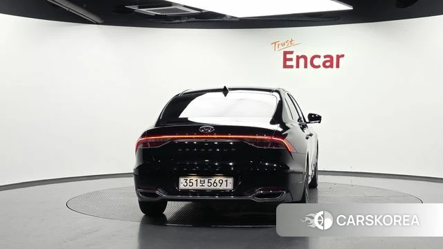 Hyundai The New Grandeur IG Hybrid id 4551236 из Кореи 26