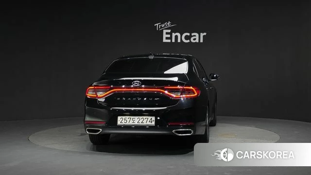 Hyundai Grandeur IG id 4331429 из Кореи 14