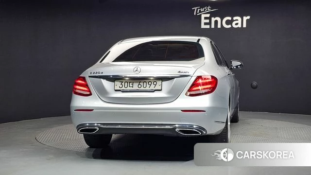 Mercedes-Benz E-Class W213 id 4233126 из Кореи 14