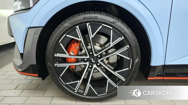 Hyundai Ionic 5 id 3850277 из Кореи 14