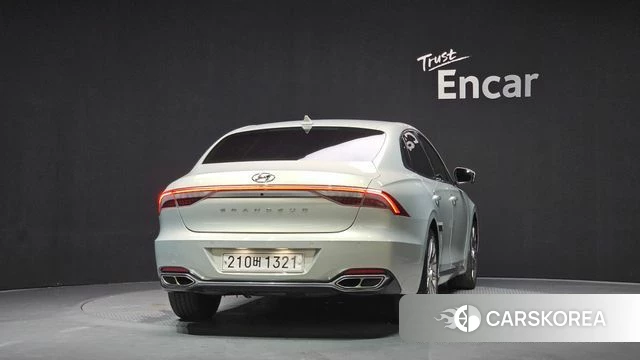 Hyundai The New Grandeur IG id 4614798 из Кореи 27