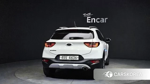 Kia Stonic id 3055666 из Кореи 14