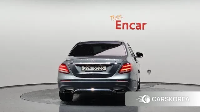 Mercedes-Benz E-Class W213 id 3101928 из Кореи 14