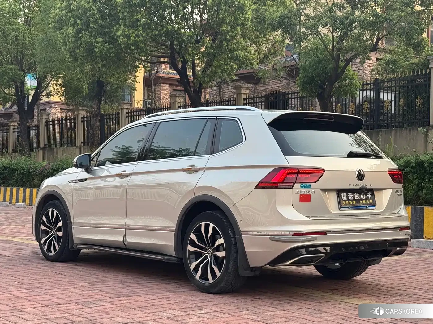 Volkswagen Tiguan L id 4565164 из Китая 18
