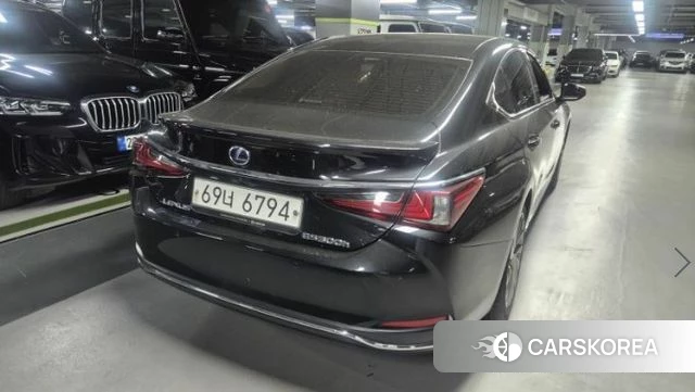 Lexus ES300h 7th generation 2018 Черный из Кореи, фото 4
