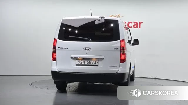 Hyundai The New Grand Starex id 3094904 из Кореи 14