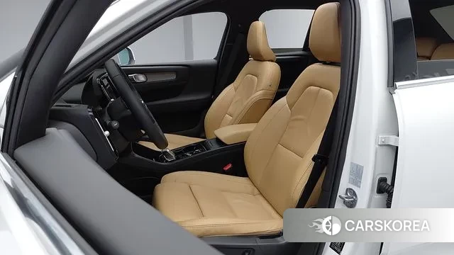 Volvo XC40 id 3529485 из Кореи 13