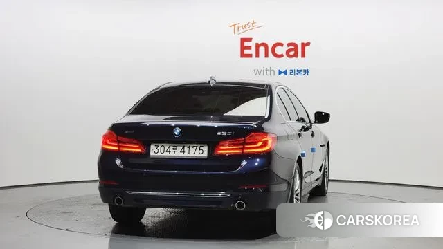 BMW 5 Series (G30) id 3504917 из Кореи 14