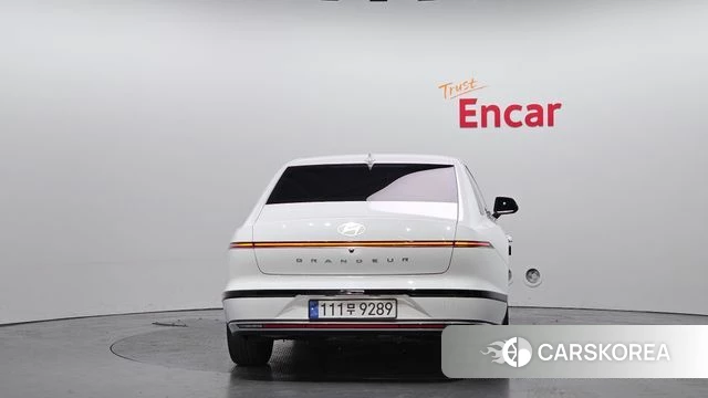 Hyundai Grandeur Hybrid (GN7) id 3793697 из Кореи 14