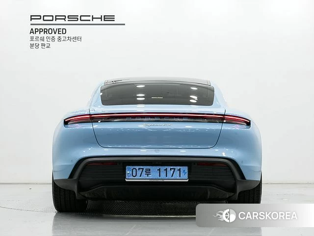 Porsche Taycan id 4361033 из Кореи 14