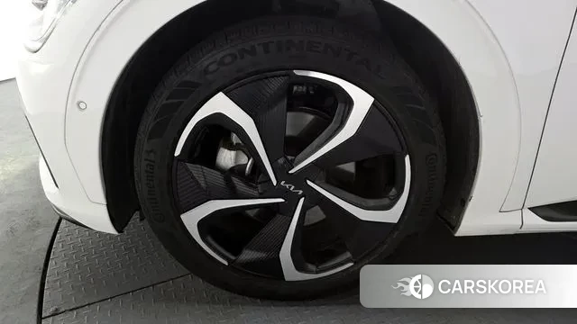 Kia EV6 id 3770383 из Кореи 14