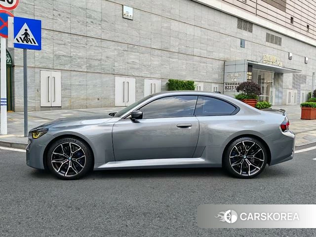 BMW M2 2025 Серебристо-серый из Китая, фото 6