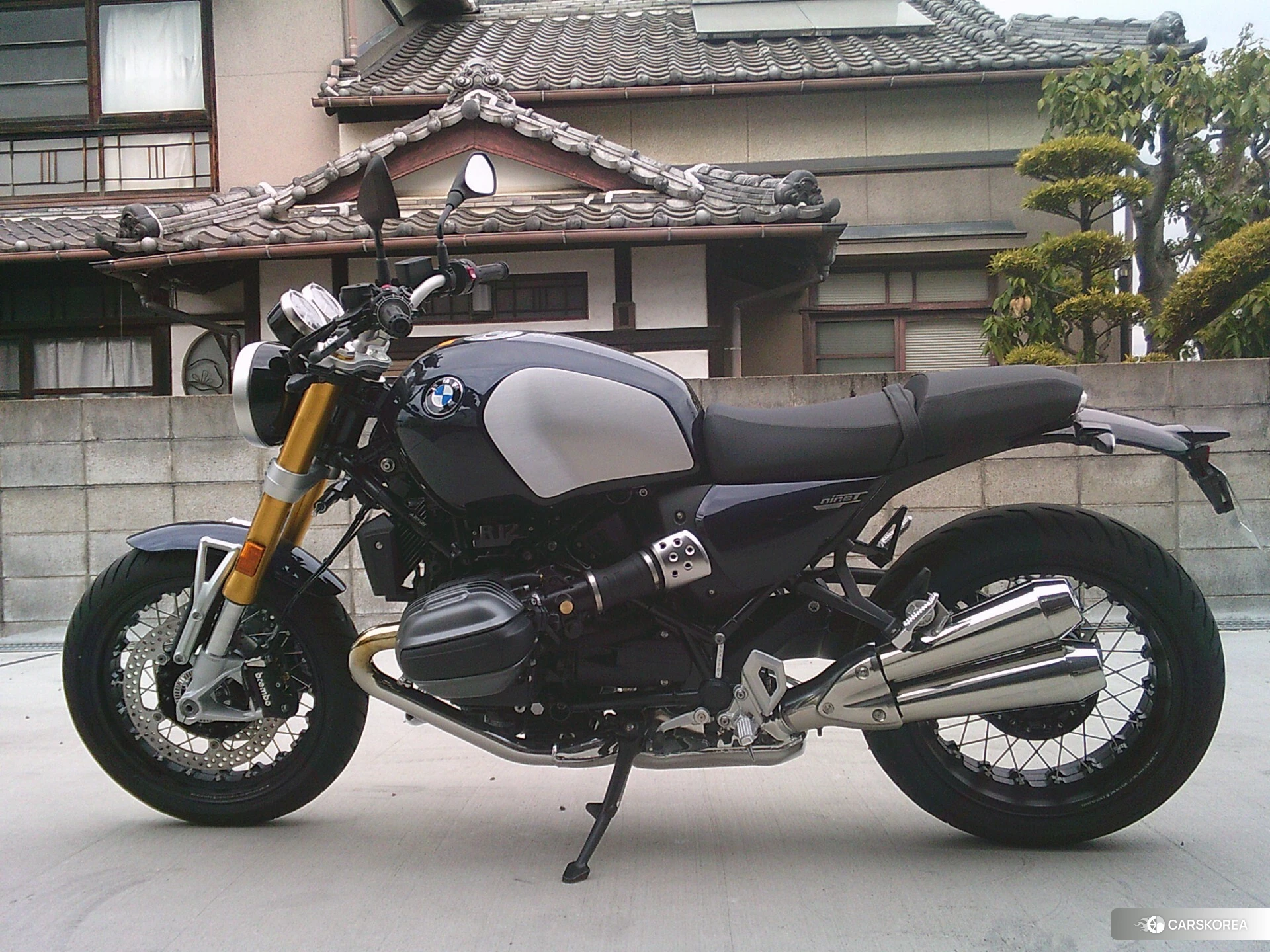 BMW R12 NineT 2026 из Японии