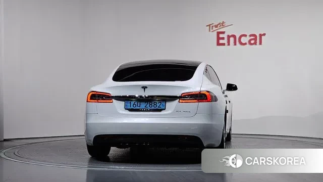 Tesla Model S id 3422423 из Кореи 15