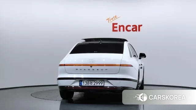 Hyundai Grandeur Hybrid (GN7) id 3431821 из Кореи 14