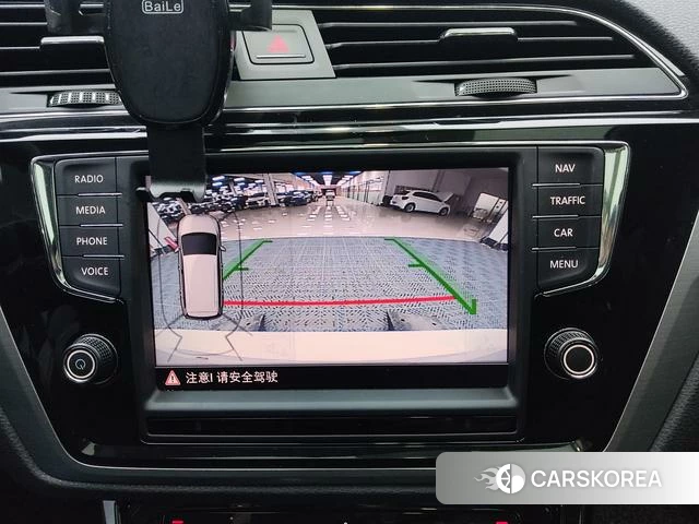 Volkswagen Touran L id 4256357 из Китая 13