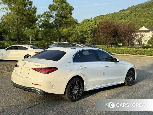 Mercedes-Benz Class C 2023 Белый из Китая, фото 4