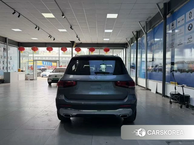 Mercedes-Benz GLB 2023 Темно-серый из Китая, фото 4