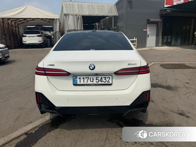 BMW 5 Series (G60) id 4654040 из Кореи 14