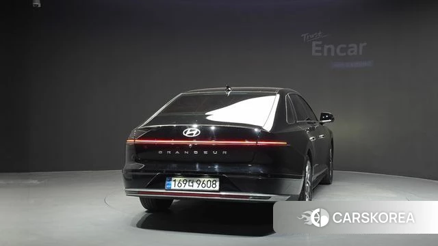 Hyundai Grandeur Hybrid (GN7) id 4871401 из Кореи 14