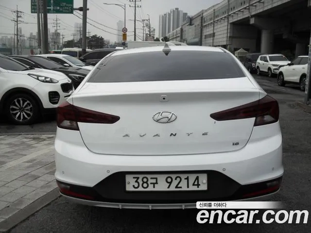 Hyundai Avante AD id 2896892 из Кореи 14