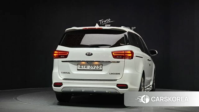 Kia The New Carnival id 4305046 из Кореи 14