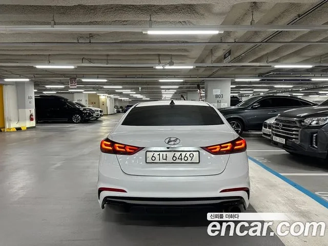 Hyundai Avante AD id 2917989 из Кореи 14