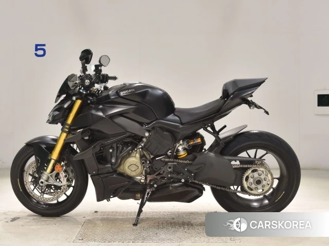 Ducati STREETFIGHTER V4 S 2021 из Японии, фото 2