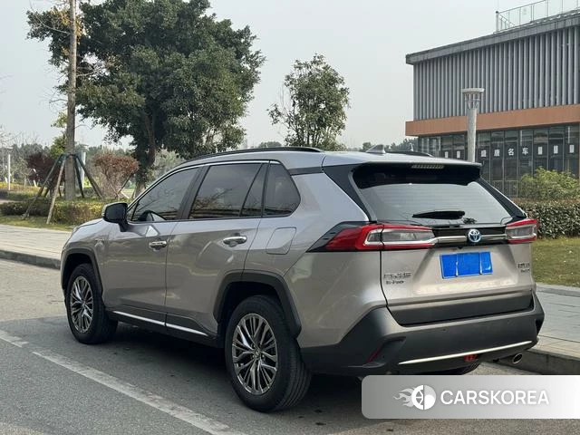 Toyota Wilanda 2023 Шампань из Китая, фото 4
