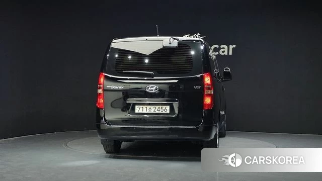 Hyundai The New Grand Starex id 3828203 из Кореи 14