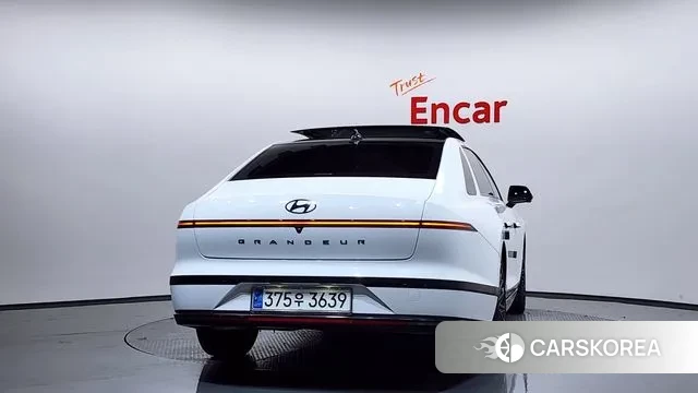 Hyundai Grandeur (GN7) id 3437254 из Кореи 14